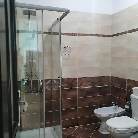 Sea View Apartment *